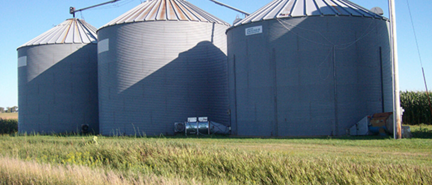 Grain bins Tract 3