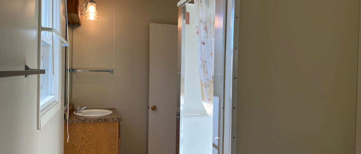 1e75c652 e0b7 484e bbd2 04ab8e70a503