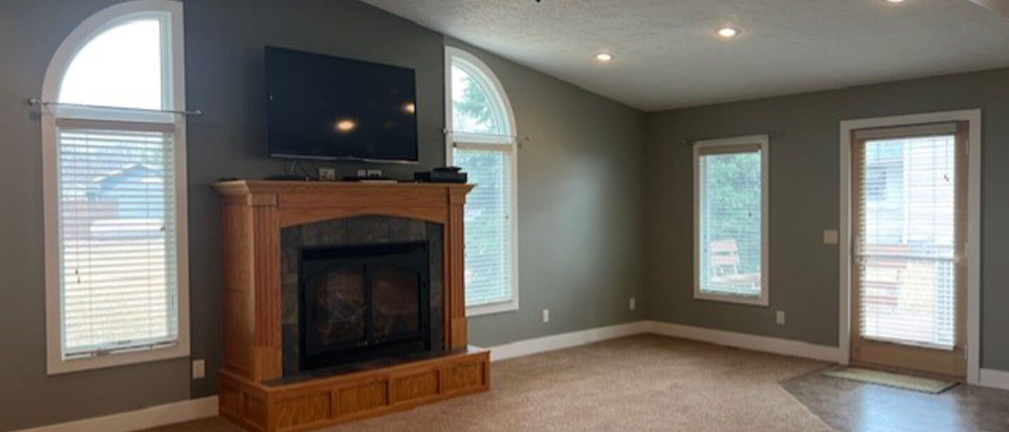 43c2ee0c 6137 41c7 8b74 18f831e0129b