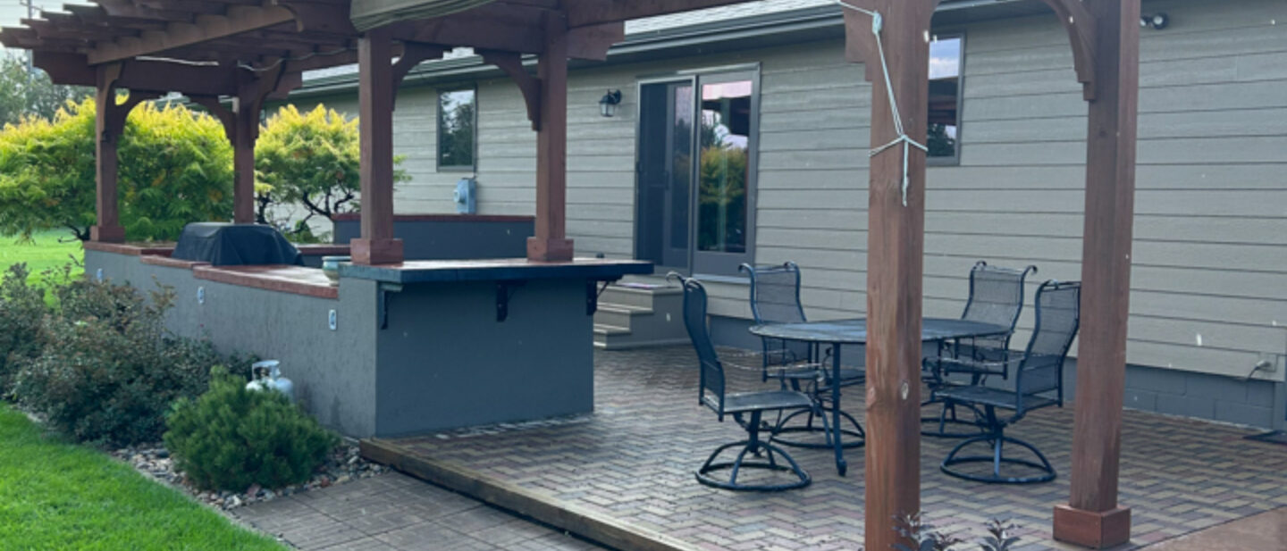 Backyard kitchen living area