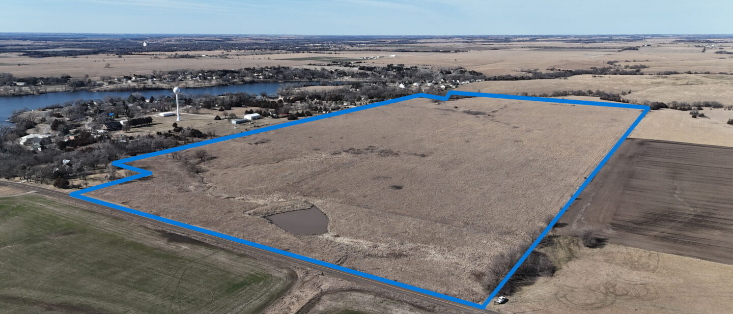 Boundary SE corner looking NW