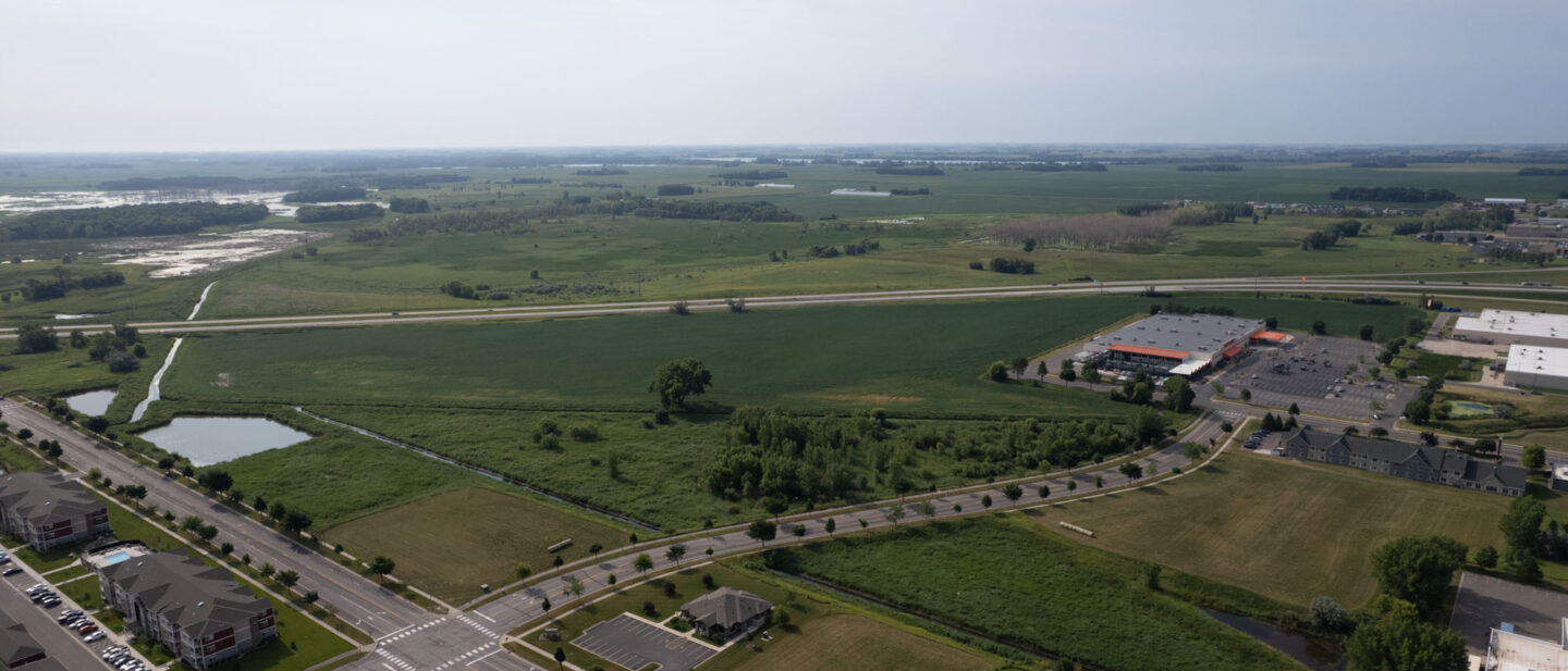 DJI 0443