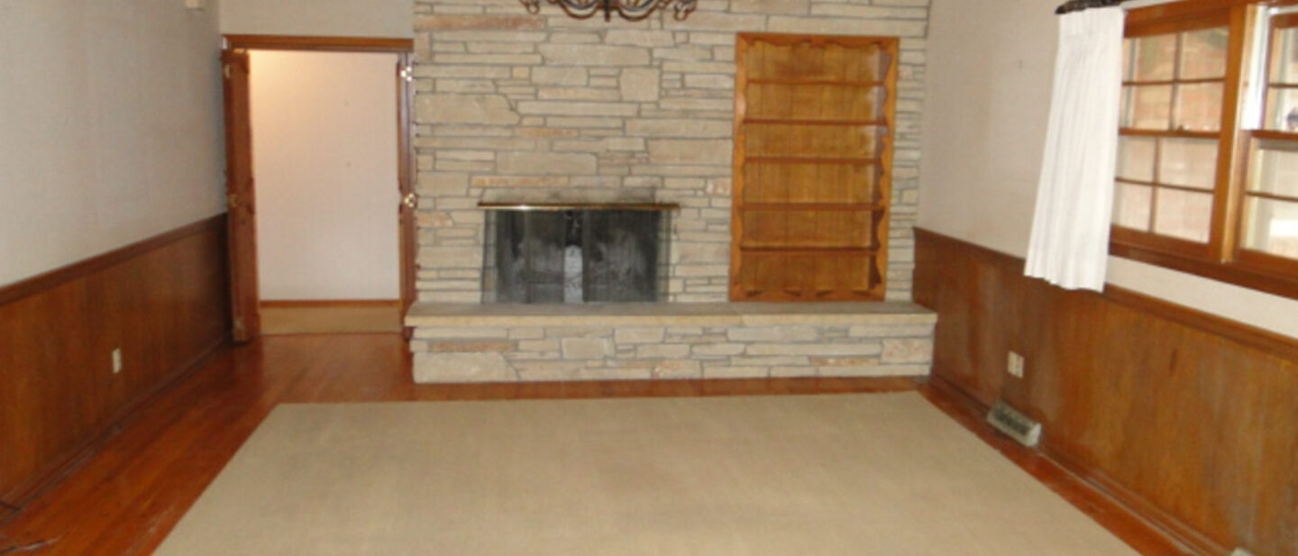 Family Room 1