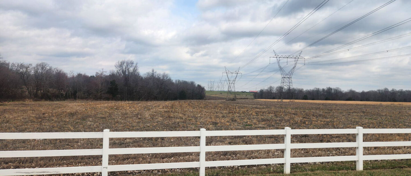 L 2600267 tract 1 frontage east of house