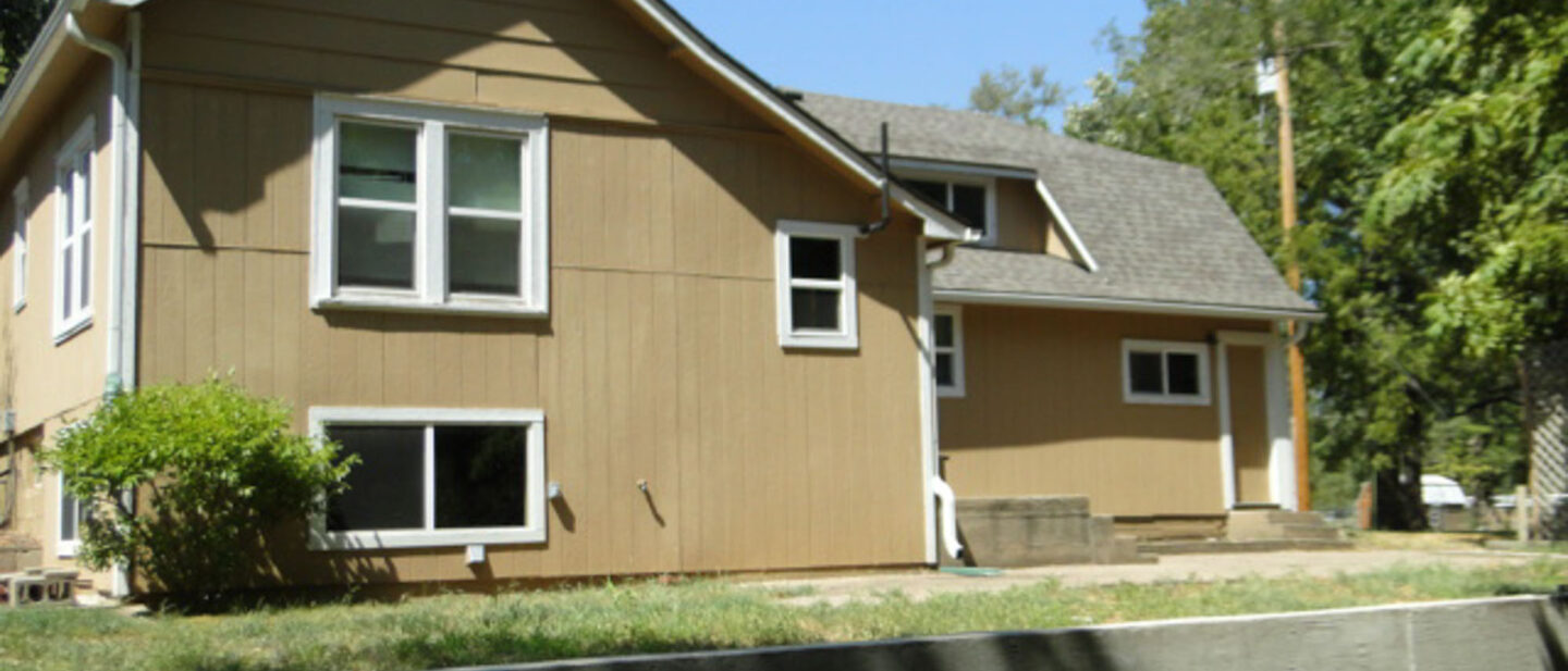 SE corner of House