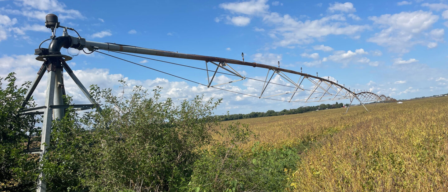 Tract 1 pivot point