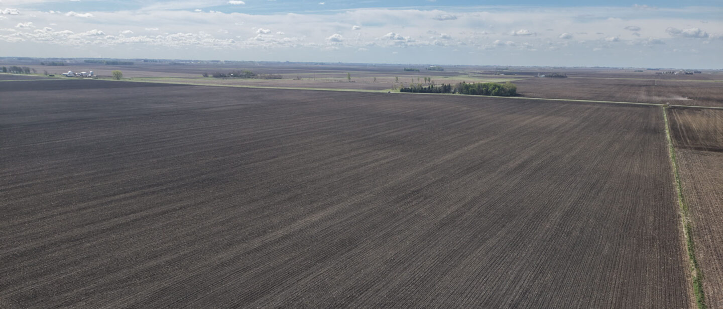 Wright County Iowa farm ground