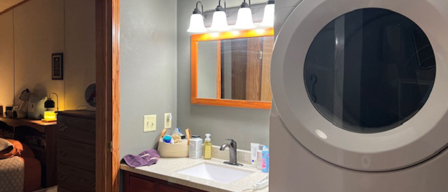 A52f9303 2c52 4ab3 9b3d 23e06450a53b