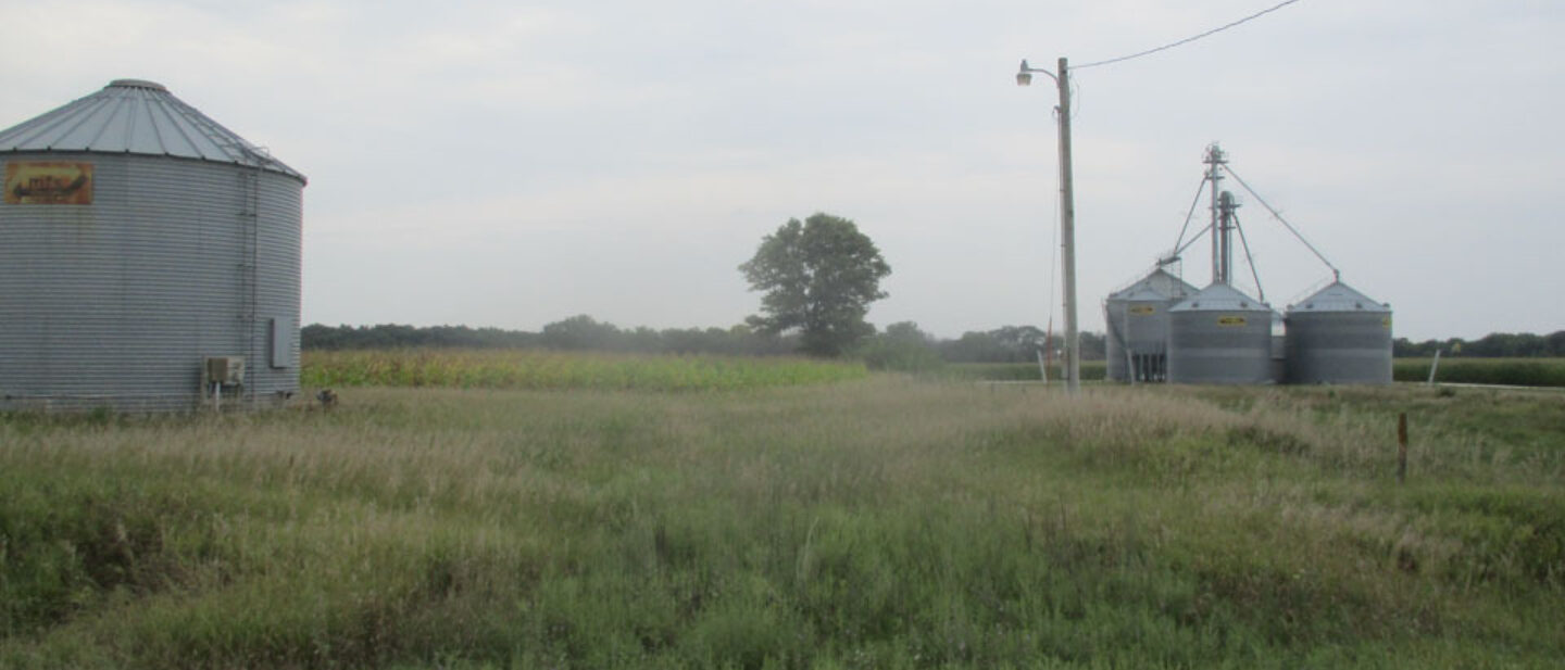 Access to Metcalf Farm at bin site