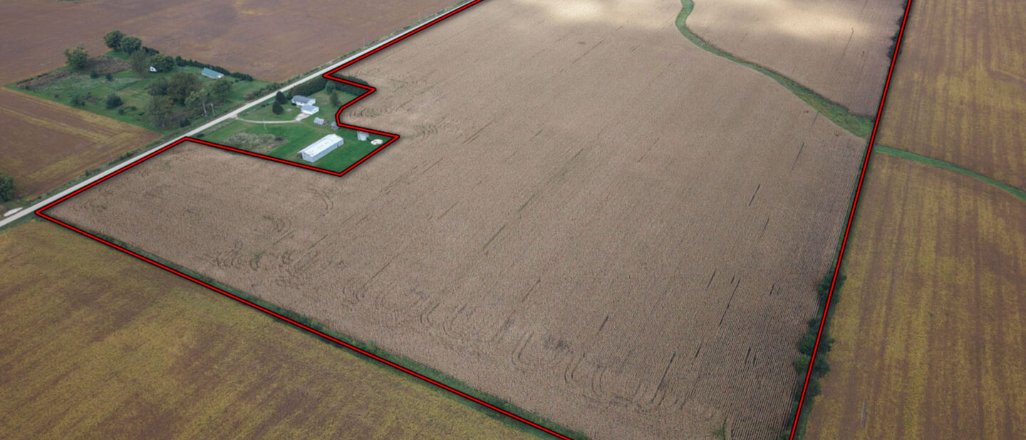 Chickasaw county iowa highly tillable farmland auction tract