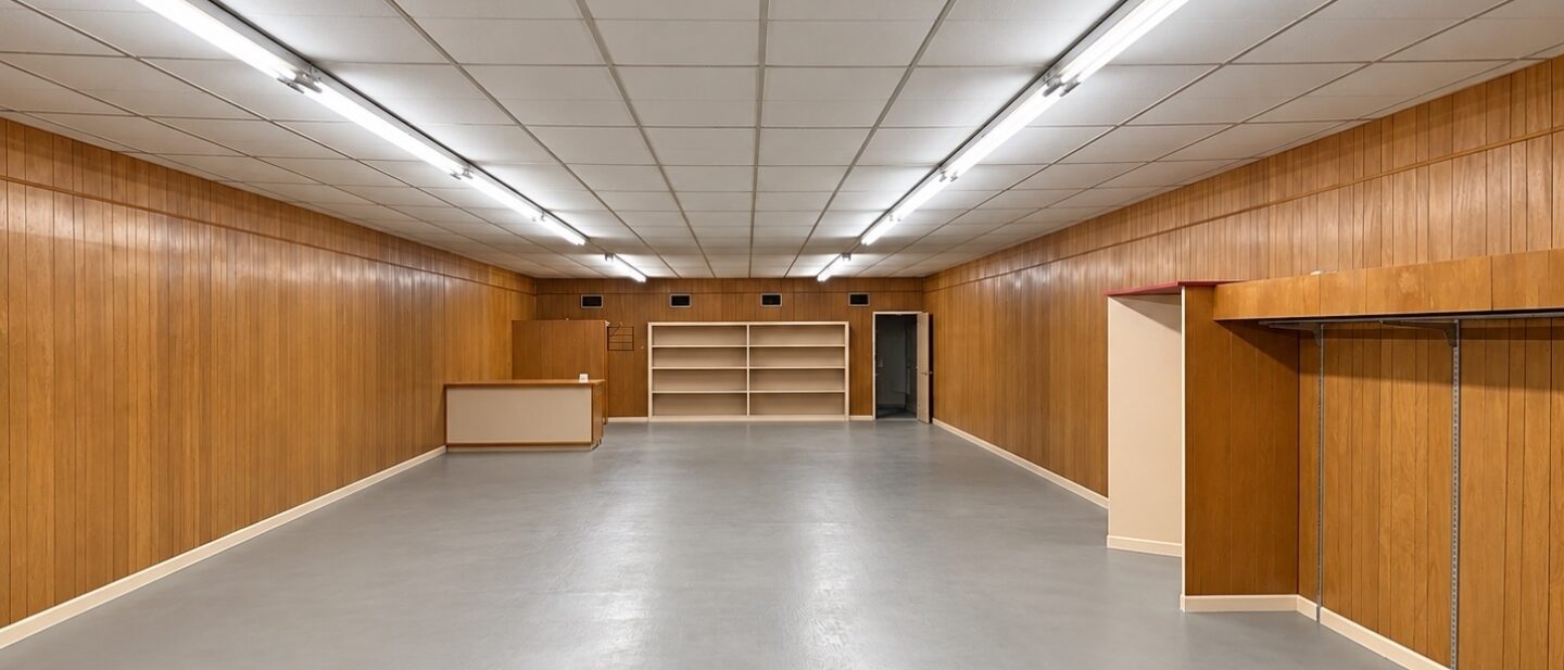 Store room photo 2